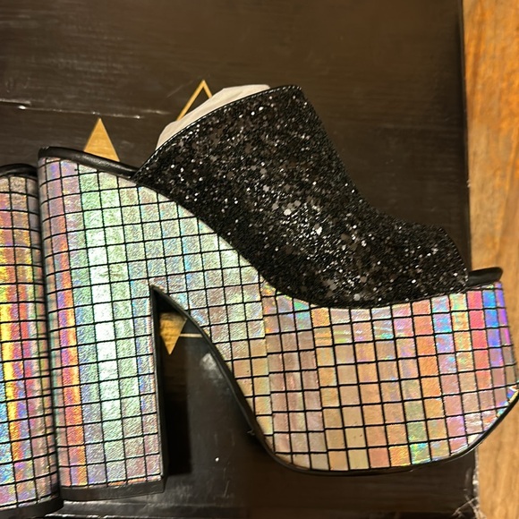 YRU PLATFORM SANDAL Brand new - Picture 10 of 16